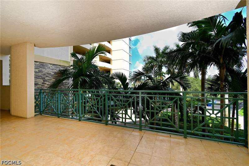 2 bedroom Condominium at 3414 Hancock Bridge Pkwy 303, North Star Yacht Club, North Fort Myers — photo 5