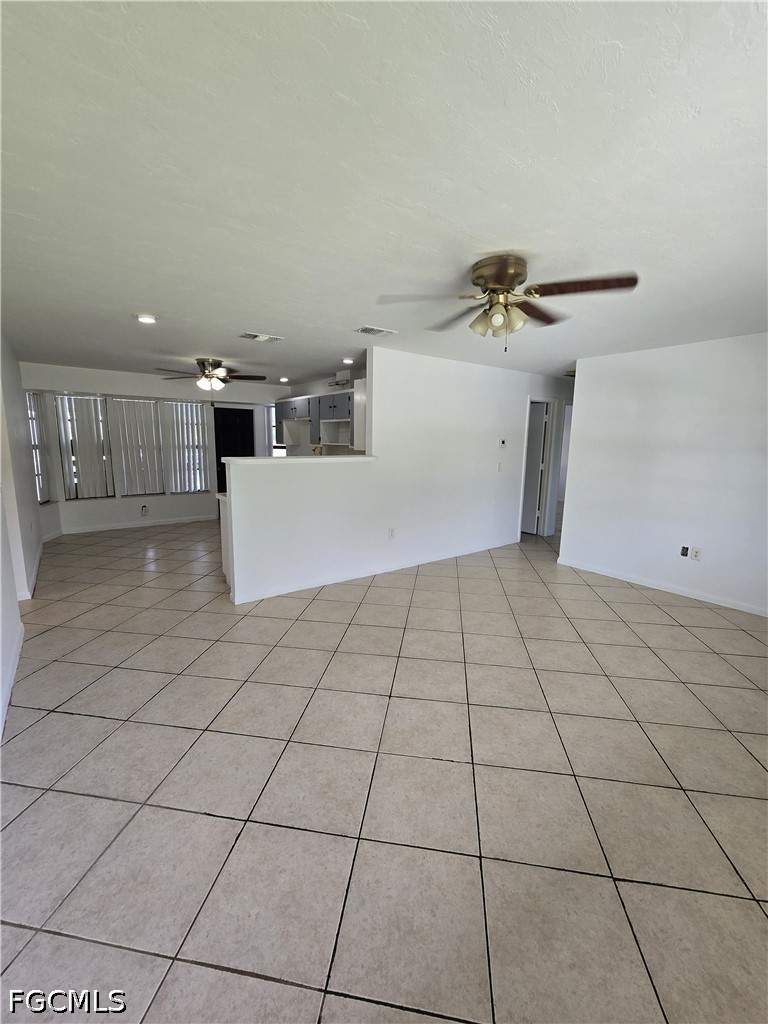 3 bedroom SingleFamilyResidence at 2816 9th St SW, Lehigh Acres, Lehigh Acres — photo 2