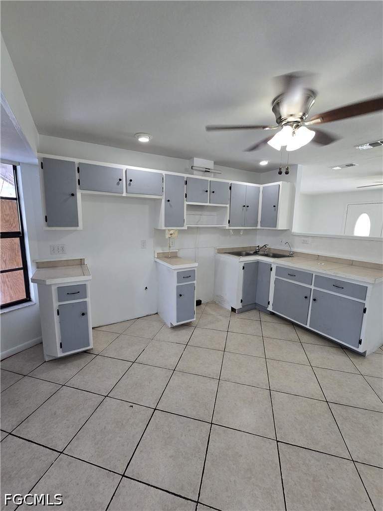 3 bedroom SingleFamilyResidence at 2816 9th St SW, Lehigh Acres, Lehigh Acres — photo 3