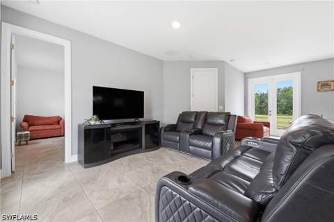 4240 62nd Ave NE, Naples FL - photo 11 of 34