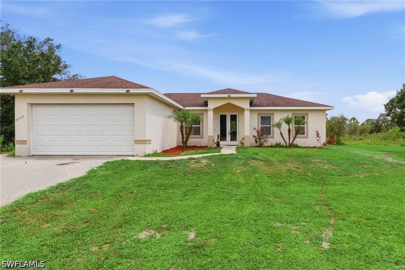 3 bedroom SingleFamilyResidence at 4240 62nd Ave NE, Golden Gate Estates, Naples — photo 2