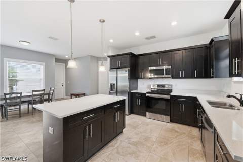 4240 62nd Ave NE, Naples FL - photo 7 of 34