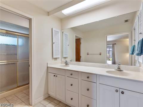 5853 Wyldewood Lakes Ct, Fort Myers FL - photo 19 of 33