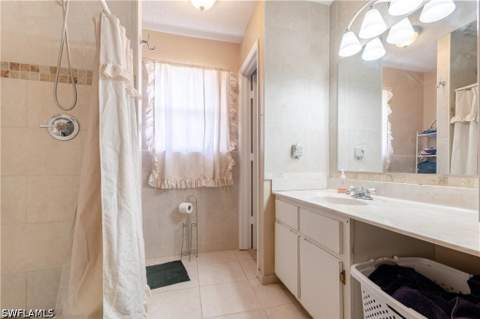 4617 Lee Blvd, Lehigh Acres FL - photo 11 of 13