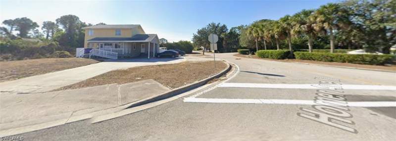 4 bedroom SingleFamilyResidence at 4617 Lee Blvd, Lehigh Acres, Lehigh Acres — photo 2