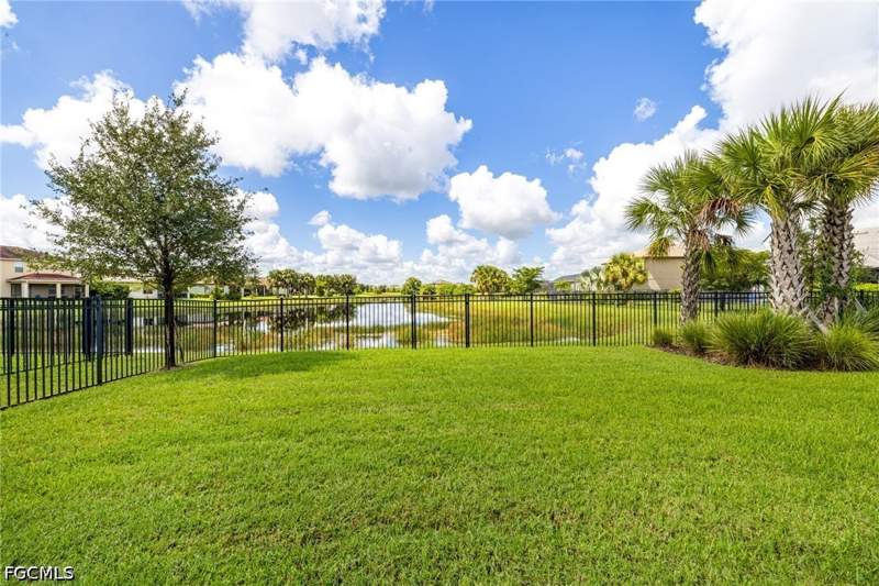 3 bedroom SingleFamilyResidence at 3421 Hampton Blvd, Hampton Lakes, Alva — photo 4