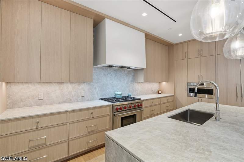 3 bedroom Condominium at 2020 Gulf Shore Blvd N Ph-402W, 2020 Gulf Shore, Naples — photo 2