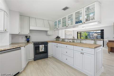 120 Albatross St, Fort Myers Beach FL - photo 16 of 50