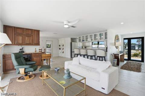 120 Albatross St, Fort Myers Beach FL - photo 9 of 50
