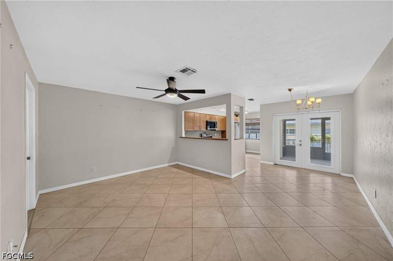 2 bedroom Attached at 13144 Burningtree Ave, Compass Pointe, Fort Myers — photo 4