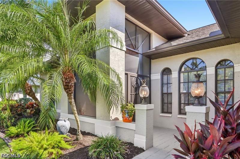 4 bedroom SingleFamilyResidence at 11978 Royal Tee Cir, Royal Tee Country Club Estates, Cape Coral — photo 5
