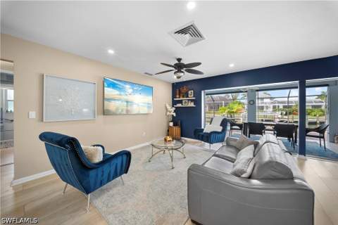 212 Angler Ct, Marco Island FL - photo 8 of 49