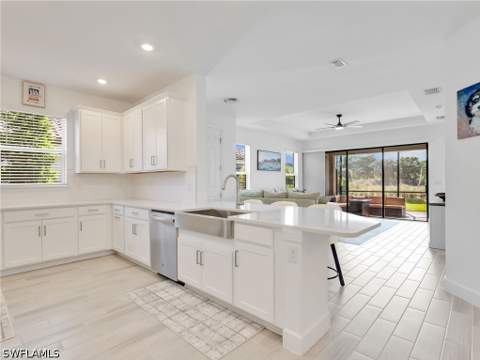15558 Vittorio St, Naples FL - photo 13 of 42
