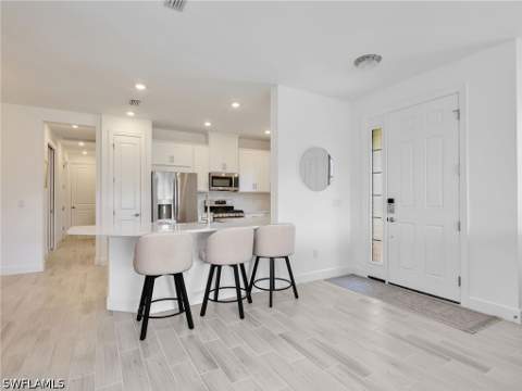 15558 Vittorio St, Naples FL - photo 7 of 42