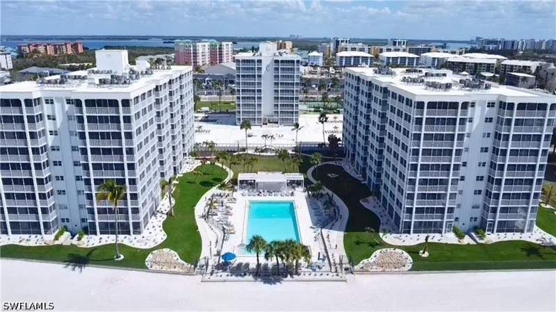2 bedroom Condominium at 7150 Estero Blvd 307, Creciente, Fort Myers Beach — photo 2