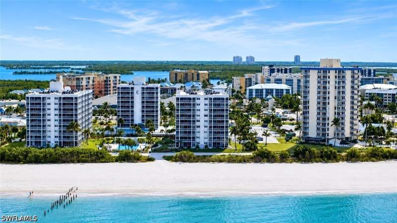 2 bedroom Condominium at 7150 Estero Blvd 307, Creciente, Fort Myers Beach — photo 3