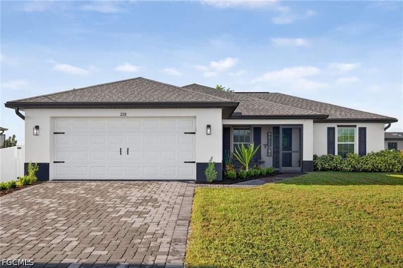 3 bedroom SingleFamilyResidence at 228 NE 26th St, Cape Coral, Cape Coral — photo 2