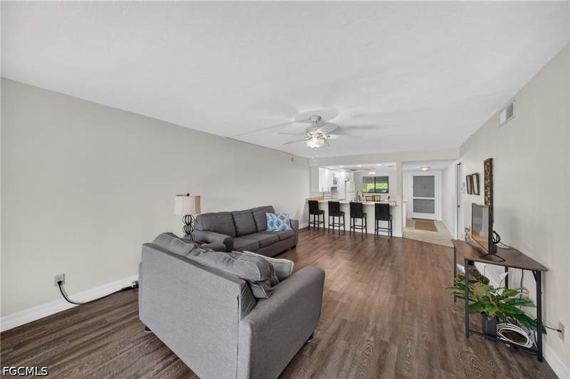 2 bedroom Condominium at 4719 SE 17th Pl 103, Clipper Bay Condo, Cape Coral — photo 4