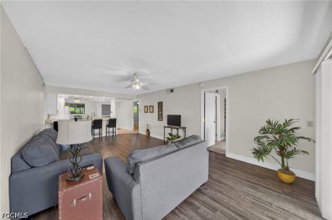 4719 SE 17th Pl 103, Cape Coral FL - photo 6 of 41