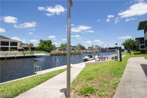 4014 Coronado Pkwy 106, Cape Coral FL - photo 23 of 31