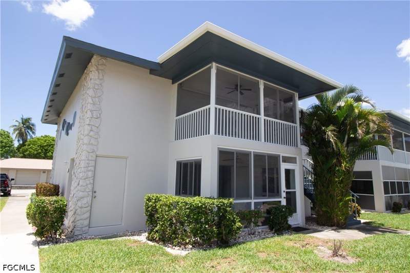 2 bedroom Condominium at 4014 Coronado Pkwy 106, Cape Colony Condo, Cape Coral — photo 3