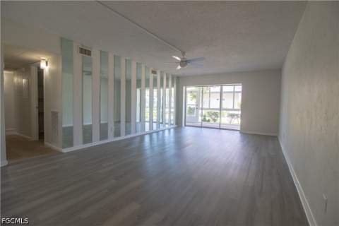 4014 Coronado Pkwy 106, Cape Coral FL - photo 7 of 31