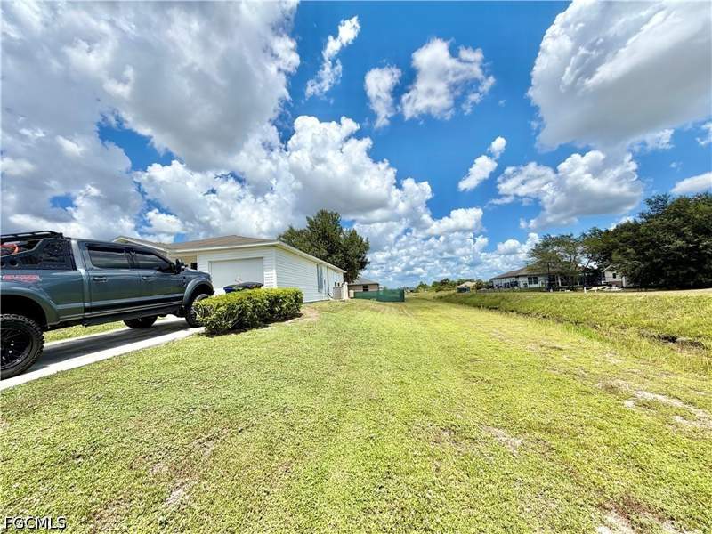 4 bedroom SingleFamilyResidence at 2800 26th St SW, Lehigh Acres, Lehigh Acres — photo 2