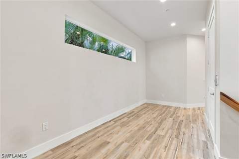 3967 Skyway Dr, Naples FL - photo 14 of 35