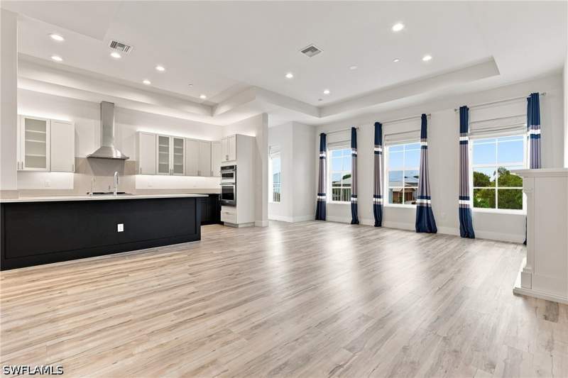 3 bedroom SingleFamilyResidence at 3967 Skyway Dr, Wing South Airpark, Naples — photo 5