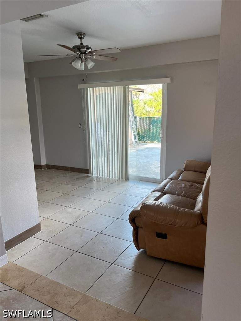 4 bedroom SingleFamilyResidence at 2154 50th Ter SW, Golden Gate City, Naples — photo 5