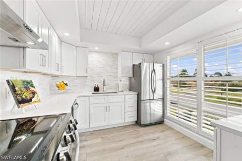 105 Harrison Rd 2, Naples FL - photo 11 of 30