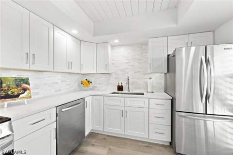 105 Harrison Rd 2, Naples FL - photo 12 of 30