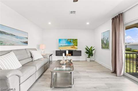 105 Harrison Rd 2, Naples FL - photo 6 of 30