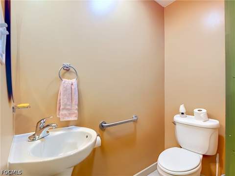 11870 Pompano Ave, Cape Coral FL - photo 12 of 50
