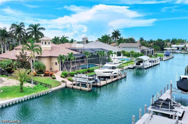 3 bedroom SingleFamilyResidence at 1658 McIlvaine Ct, Marco Island, Marco Island — photo 5