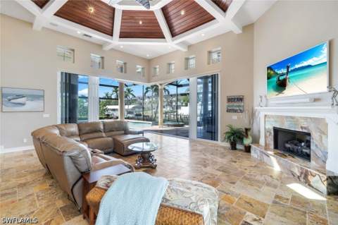 1658 McIlvaine Ct, Marco Island FL - photo 9 of 50