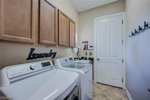11752 Rosalinda Ct, Fort Myers FL - photo 18 of 46