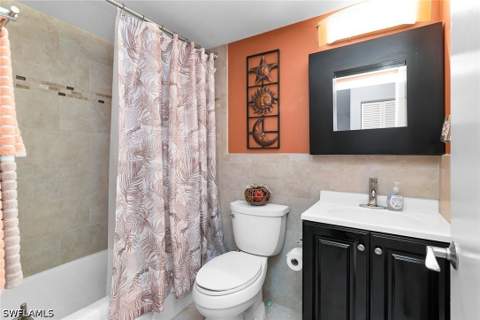 235 Seaview Ct B2, Marco Island FL - photo 13 of 28
