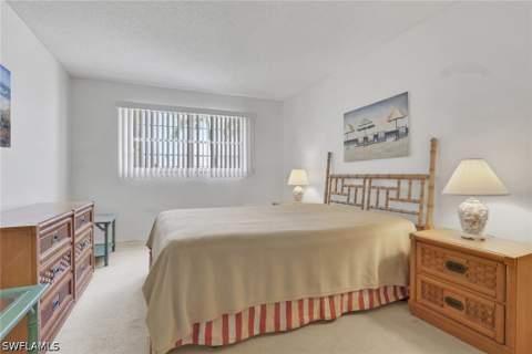 200 Forest Lakes Blvd 108, Naples FL - photo 15 of 41