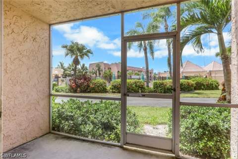 200 Forest Lakes Blvd 108, Naples FL - photo 21 of 41