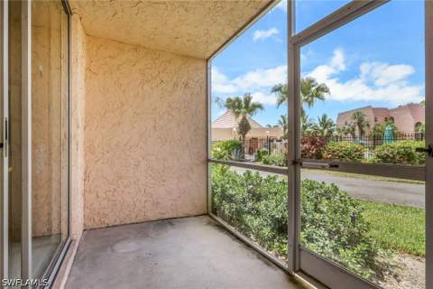 200 Forest Lakes Blvd 108, Naples FL - photo 22 of 41