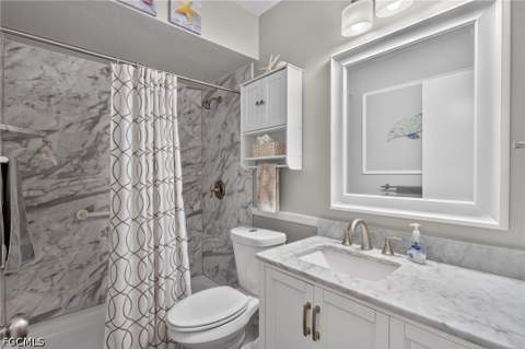 8430 Charter Club Cir 15, Fort Myers FL - photo 12 of 35