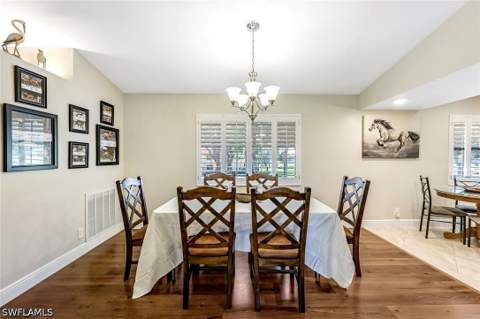 194 Albi Rd 8, Naples FL - photo 10 of 17