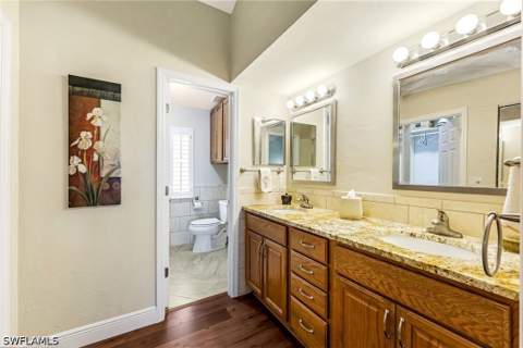194 Albi Rd 8, Naples FL - photo 13 of 17