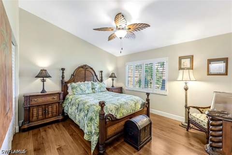 194 Albi Rd 8, Naples FL - photo 14 of 17