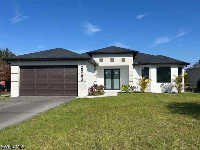 3 bedroom SingleFamilyResidence at 2563 47th Ave NE, Golden Gate Estates, Naples — photo 2