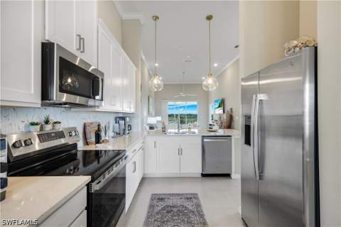 11811 Venetian Lagoon Dr 204, Fort Myers FL - photo 17 of 42
