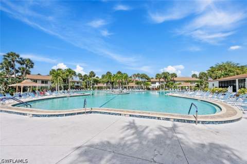 4100 Looking Glass Ln 3008, Naples FL - photo 10 of 13