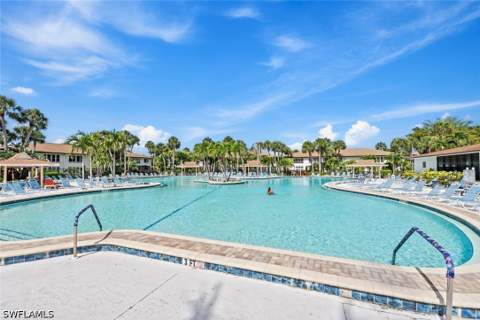 4100 Looking Glass Ln 3008, Naples FL - photo 11 of 13