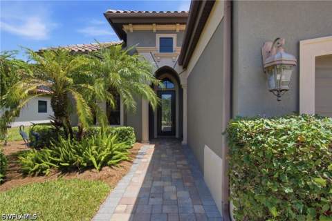 15850 Secoya Reserve Cir, Naples FL - photo 6 of 42